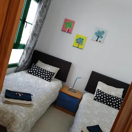 Apartamento Stesy شقة Uga